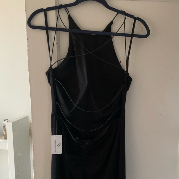 NWT black size 9 maxi dress with high leg slit, open back - Picture 4 of 4
